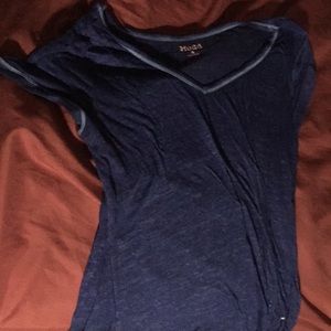 Mudd Tee shirt purple